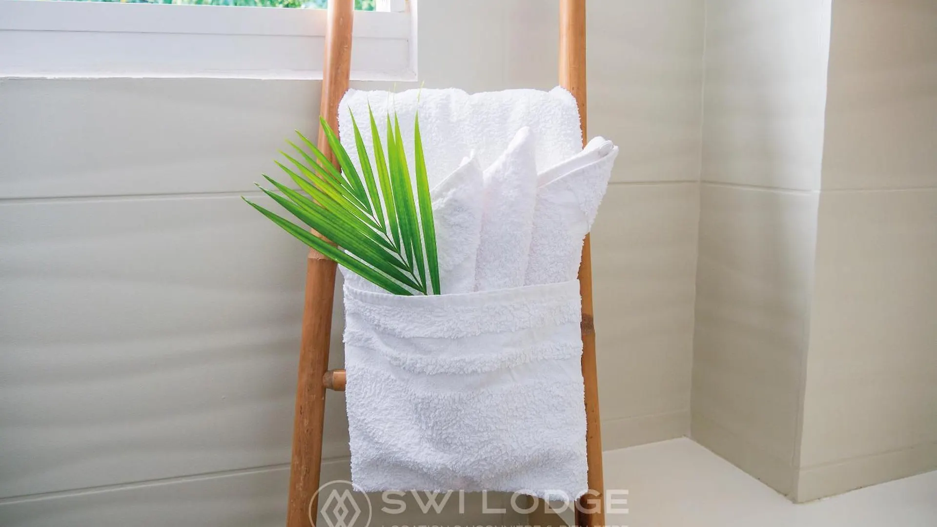 Swilodge Vue Sur Mer ! Petit Dejeuner Et Location De Voiture Possible Le Moule Appartement