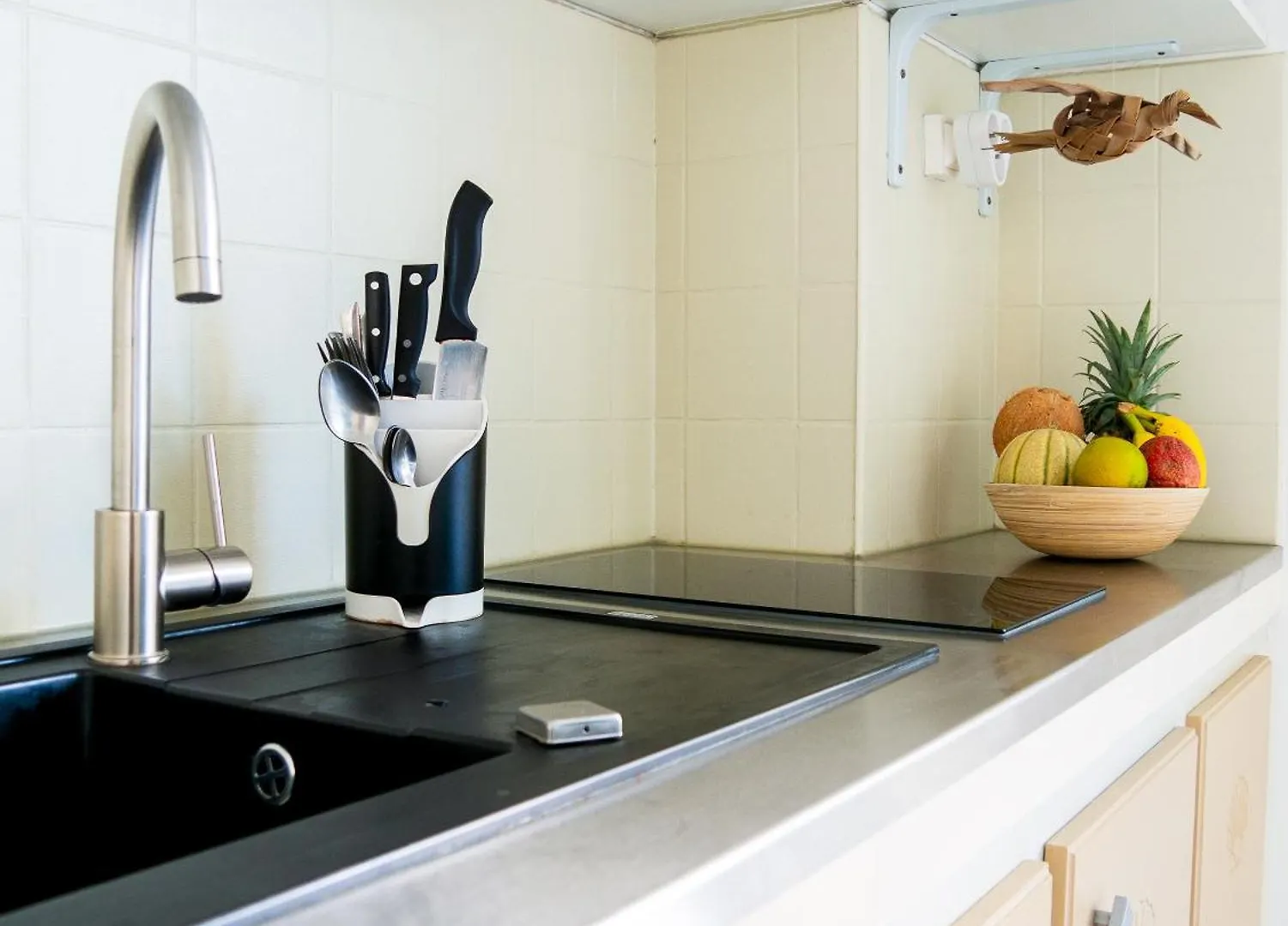 Appartement Swilodge Vue Sur Mer ! Petit Dejeuner Et Location De Voiture Possible Le Moule